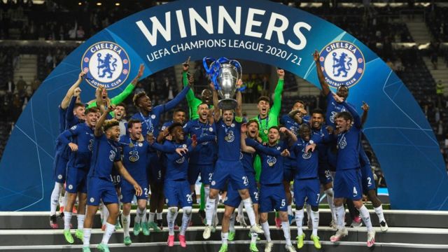 تشيلسي يحتفل بلقب دوري أبطال أوروبا مع الجماهير.. والعائد المادي لصالح مؤسسة خيرية تشيلسي يحتفل بلقب دوري أبطال أوروبا مع الجماهير.. والعائد المادي لصالح مؤسسة خيرية