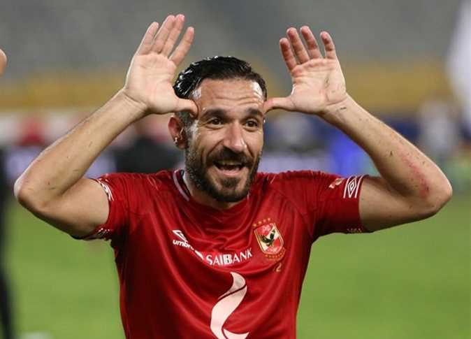 جلسة حاسمة بين الأهلي وعلي معلول لتجديد العقد