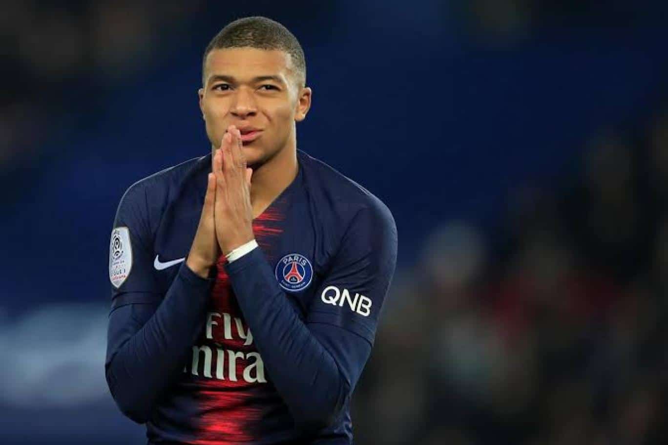 اقتراب انضمام ميسي لباريس سان جيرمان.. يسهل من رحيل مبابي لمدريد