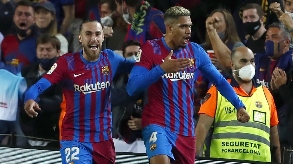 موعد مباراة برشلونة وليفانتي في الدوري الإسباني مباراة برشلونة وليفانتي
