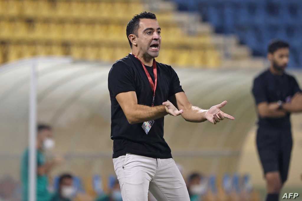 تشافي يفكر في مهاجم السد.. لحل مشاكل برشلونة
