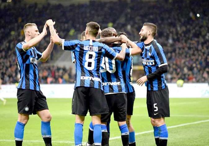 موعد مباراة إنتر ميلان وروما في الدوري الإيطالي موعد مباراة إنتر ميلان وروما في الدوري الإيطالي