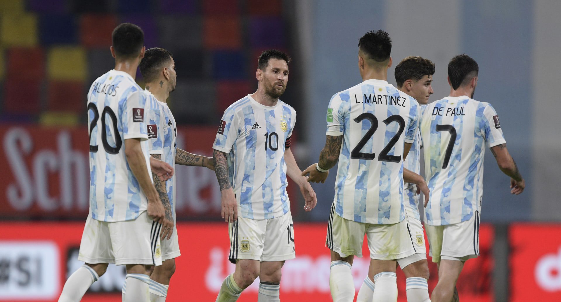 ما هو موعد مباراة الأرجنتين وأوروجواي في تصفيات كأس العالم؟ ما هو موعد مباراة الأرجنتين وأوروجواي في تصفيات كأس العالم؟