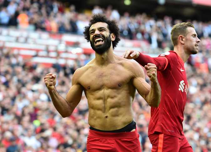 لاعب ليفربول يسخر من فرانس فوتبول بسبب محمد صلاح