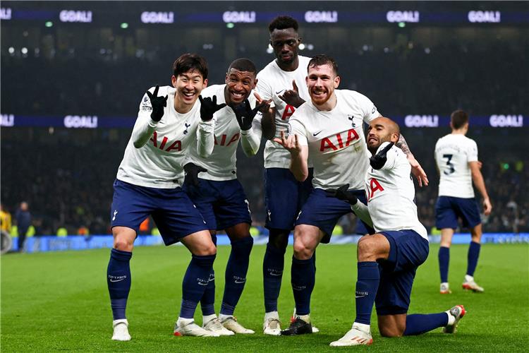 موعد مباراة توتنهام وليستر سيتي في الدوري الإنجليزي