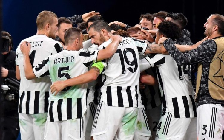 موعد مباراة يوفنتوس ونابولي في الدوري الإيطالي موعد مباراة يوفنتوس ونابولي في الدوري الإيطالي