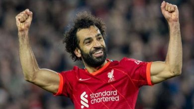 تقارير تكشف صفقة دياز قد تعني رحيل صلاح عن ليفربول
