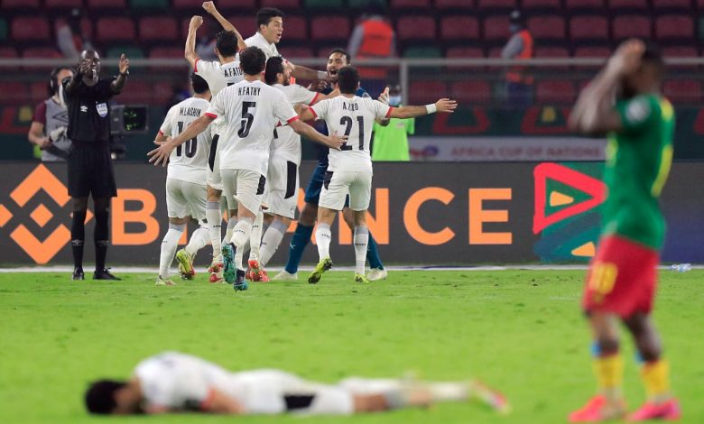 رئيس الاتحاد المصري لكرة القدم يشيد بأداء منتخب مصر رئيس الاتحاد المصري لكرة القدم يشيد بأداء منتخب مصر