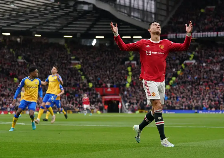هل هي النهاية .. كريستيانو رونالدو يعاني في مانشستر يونايتد هل هي النهاية .. كريستيانو رونالدو يعاني في مانشستر يونايتد