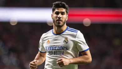 ليفربول يحصل على خدمات اسينسيو في حالة وحيدة