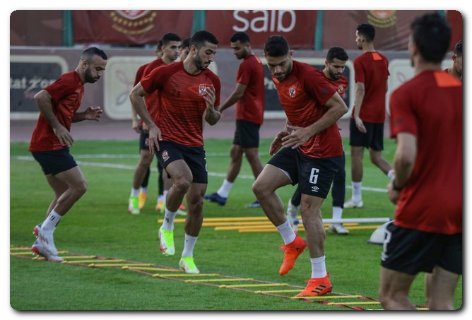 الإصابات تضرب الأهلي وغيابات بالجملة في مباراة غزل المحلة في الدوري المصري 2021/2022 الإصابات تضرب الأهلي